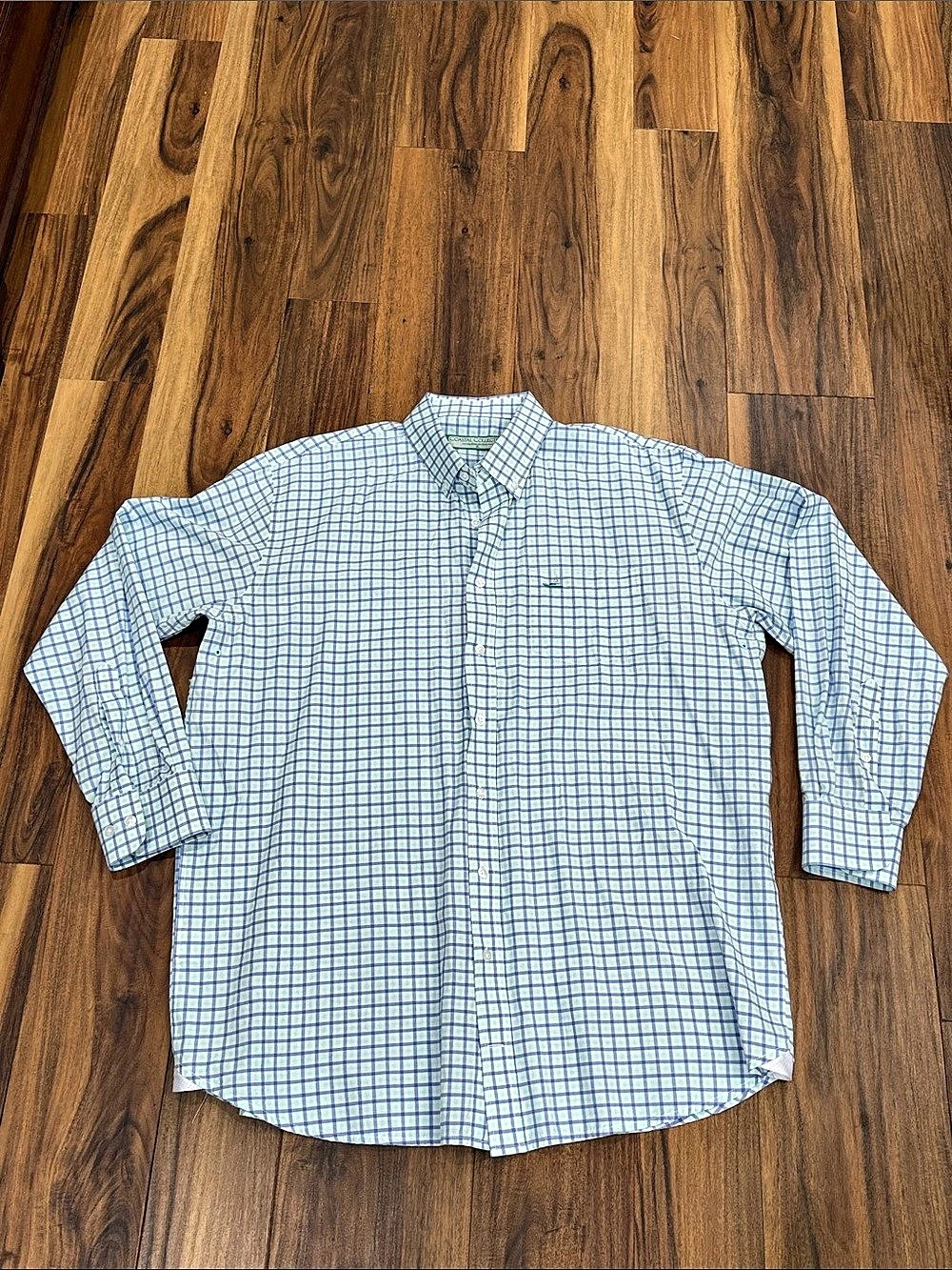 Coastal Collection Men's Checkered Button Down in White & Blue